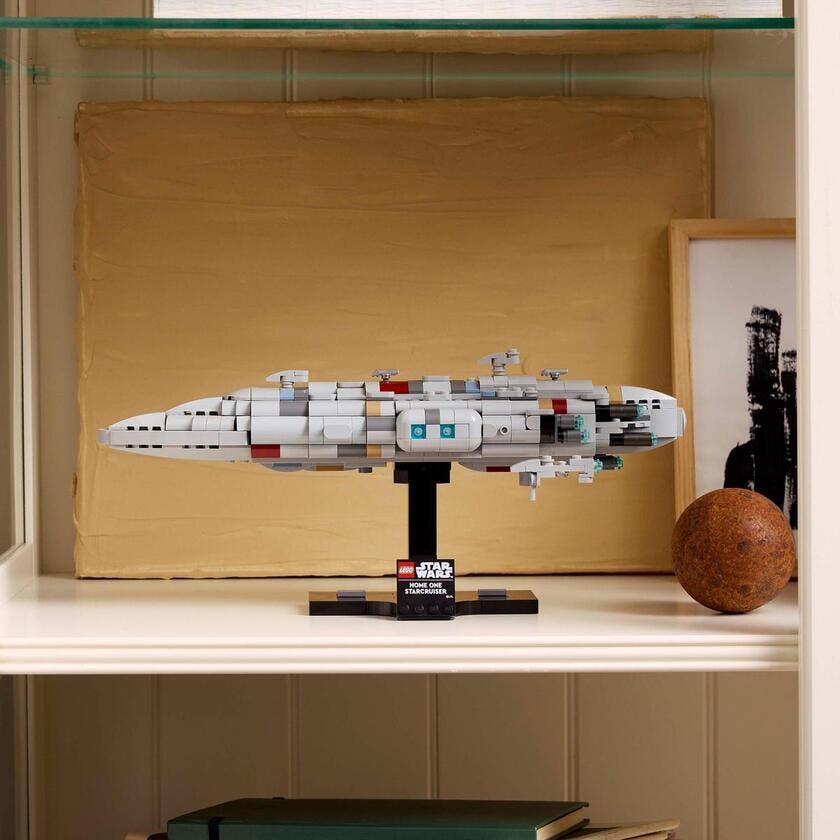 LEGO Star Wars TM 75405, Home One Starcruiser