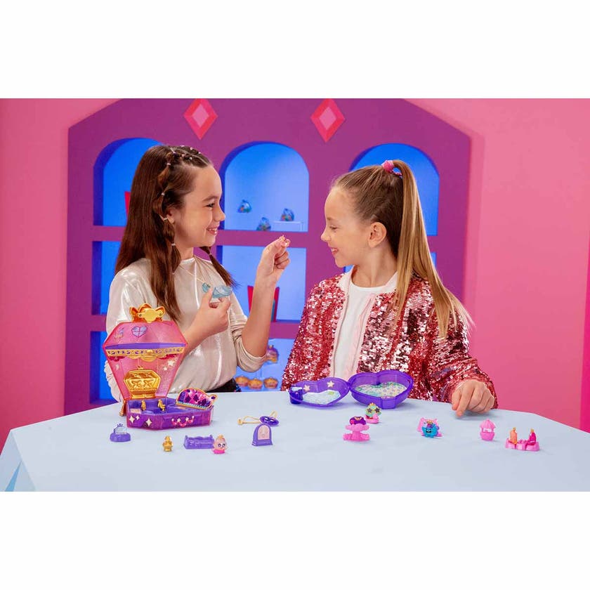 Pinky Promise, Diamond Palace Lekesett