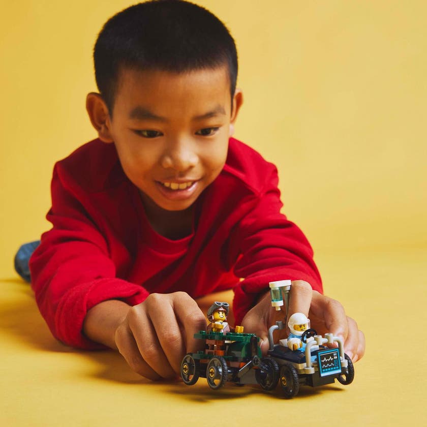 LEGO City Great Vehicles 60459, Fly mot sykehusseng – racingpakke