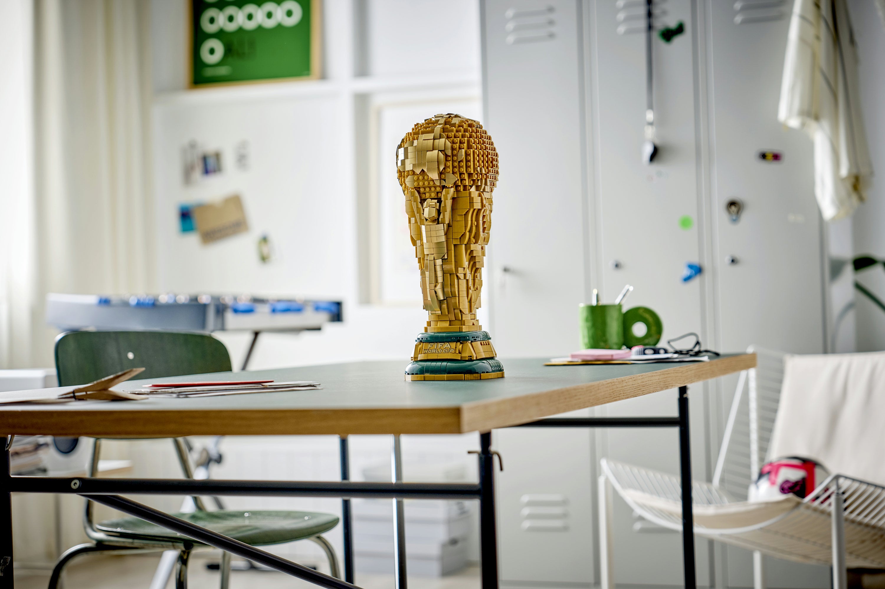 LEGO® Editions Offisielt FIFA World Cup™-trofé 43020