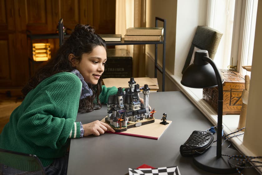 LEGO® Wednesday Nevermore Academy 76788
