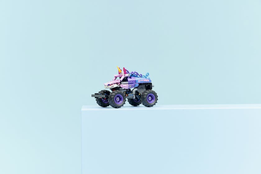 LEGO® Technic Monster Jam™ Sparkle Smash™ pullback 42220