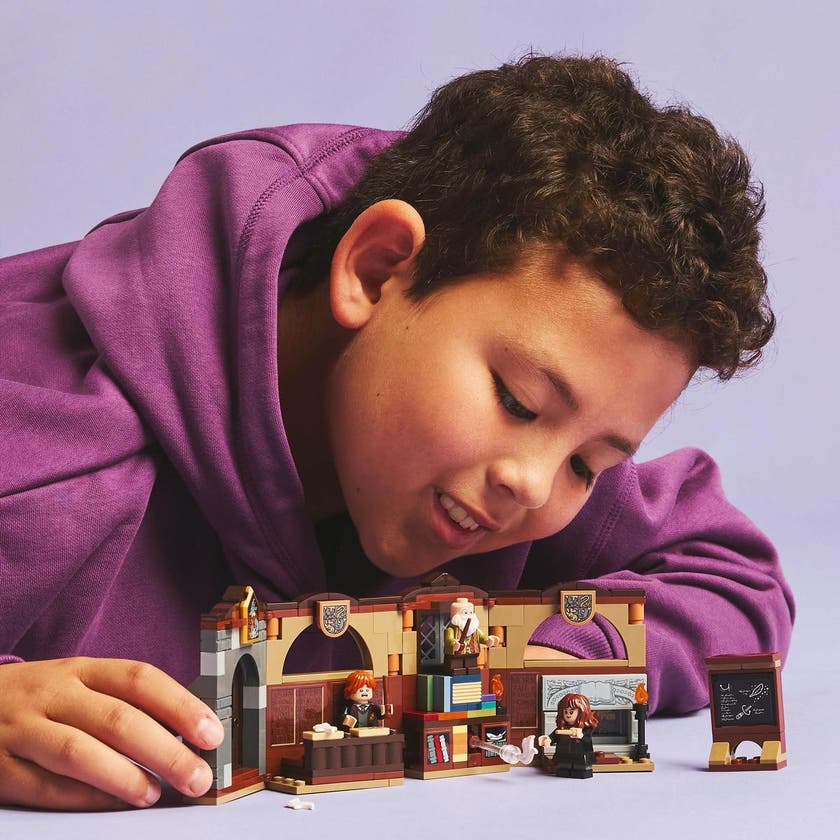 LEGO Harry Potter TM 76442, Hogwarts™ slott: time i trolldomsundervisning