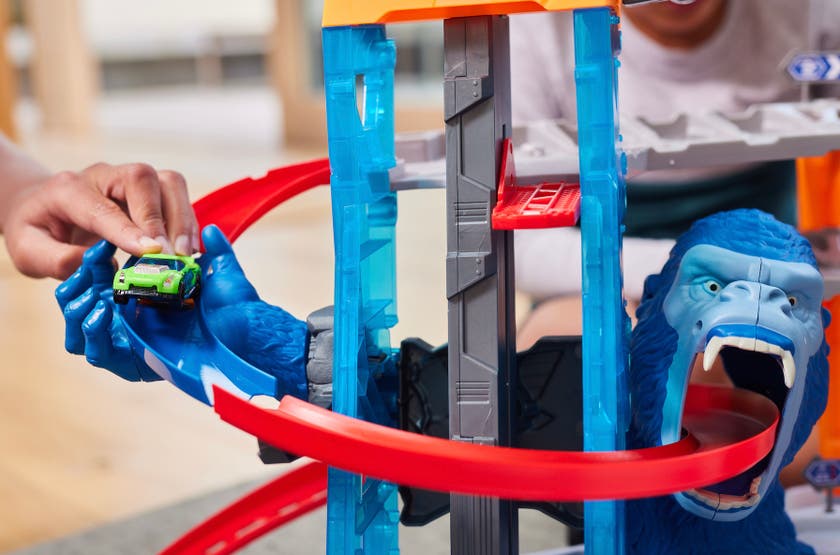 Metal Machines Gorilla Attack