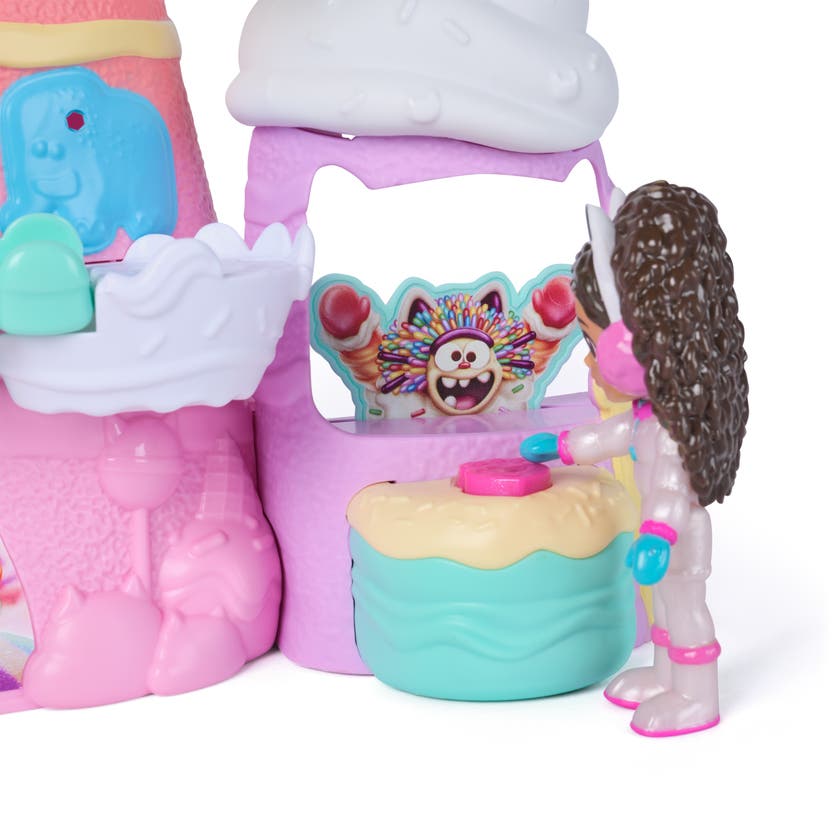 Gabby's Movie Sweet Treat Mountain Playset