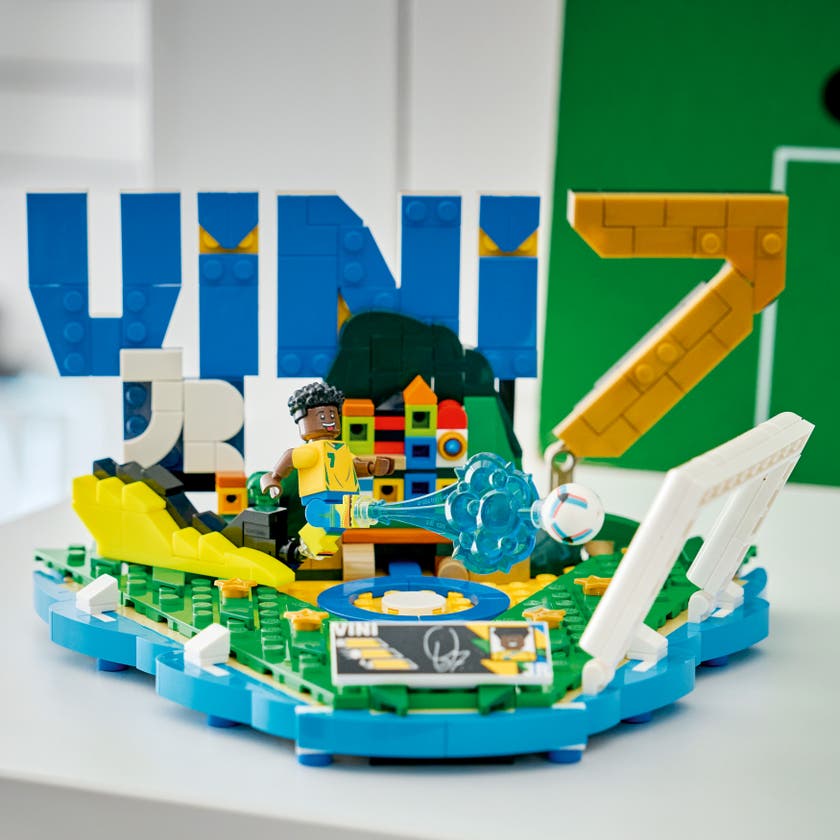 LEGO® Editions Vini Jr. – fotball-høydepunkter 43027