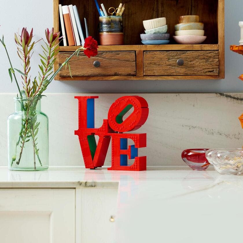 LEGO ART 31214, LOVE