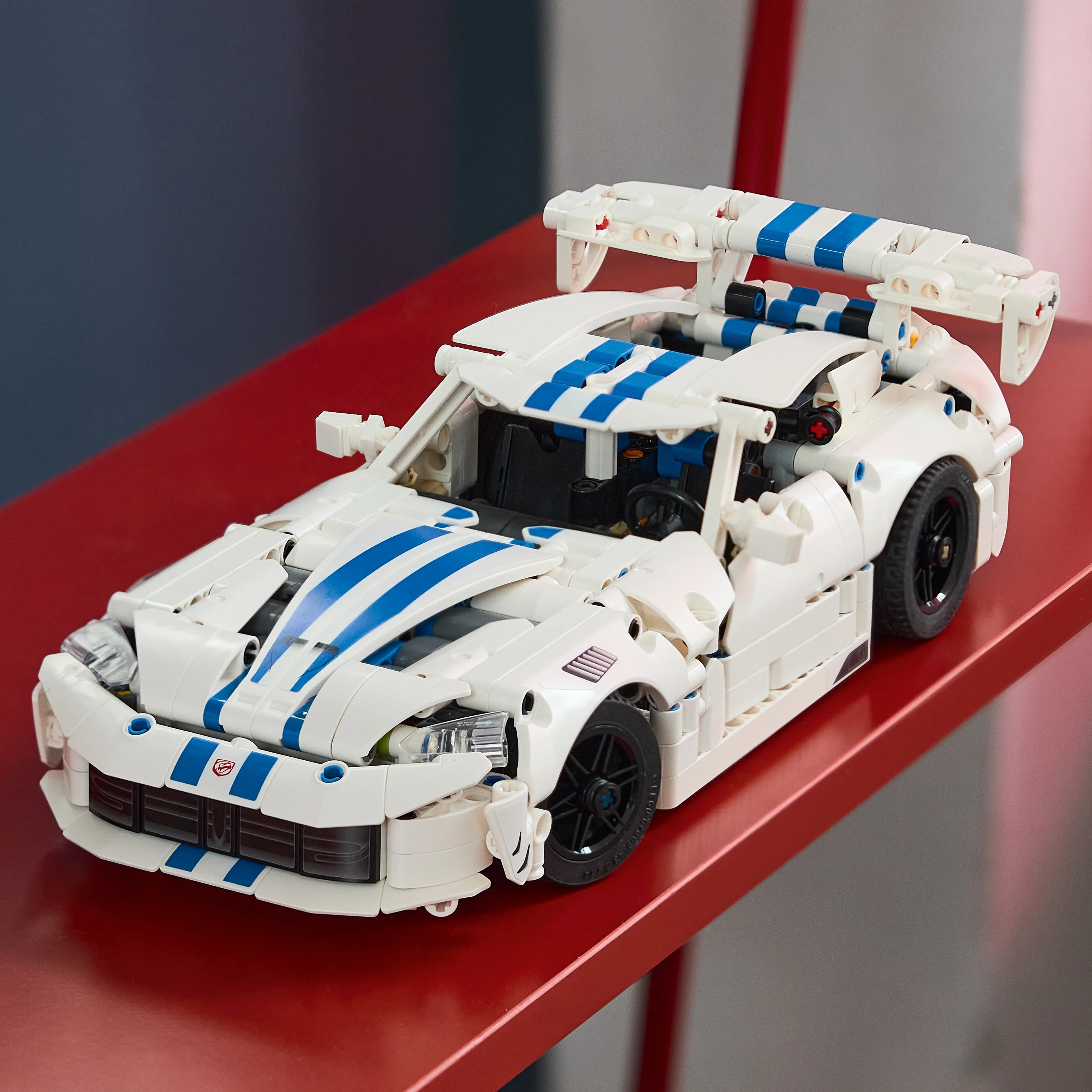 LEGO® Technic Dodge Viper GTS-R 42234