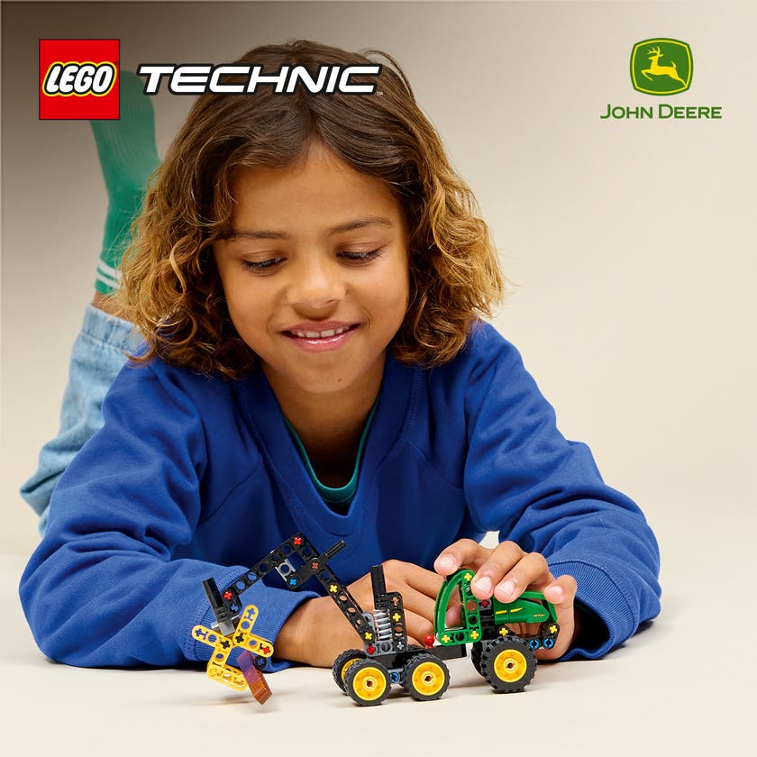 LEGO® Technic John Deere 1470H hjuldrevet hogstmaskin 42218