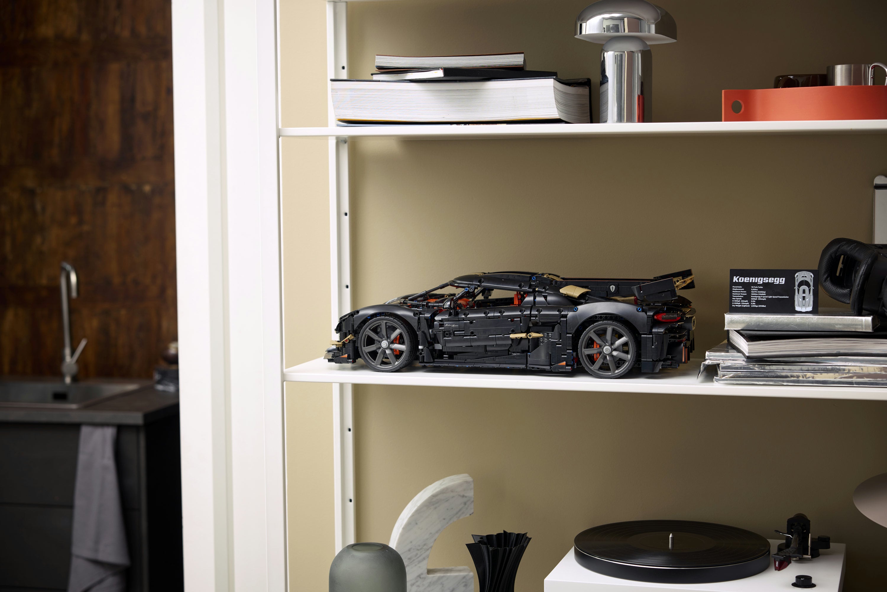 LEGO® Technic Koenigsegg Sadair's Spear Megacar 42232