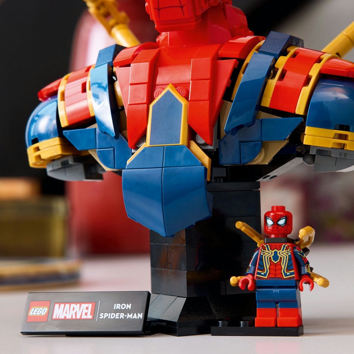 LEGO Super Heroes 76326, Iron Spider-Man – minifigur