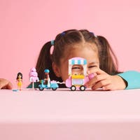 LEGO Friends 42643, Sukkerspinnjod og vespa