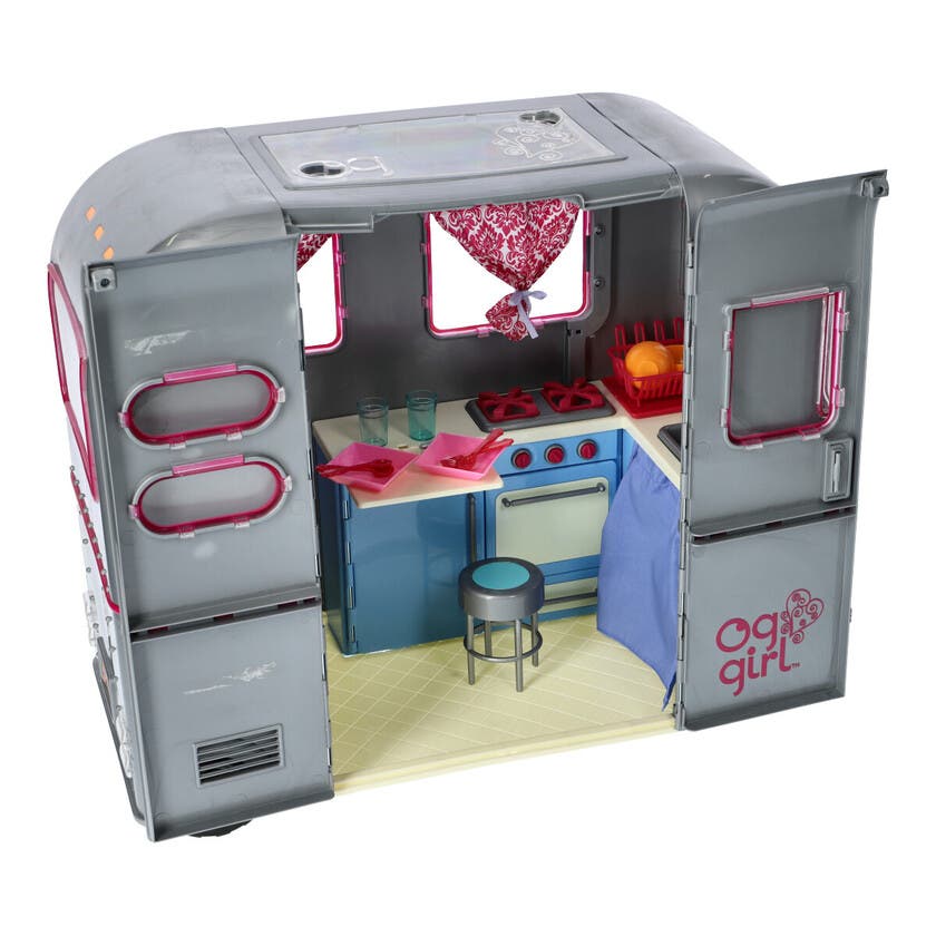 Our Generation, Camper