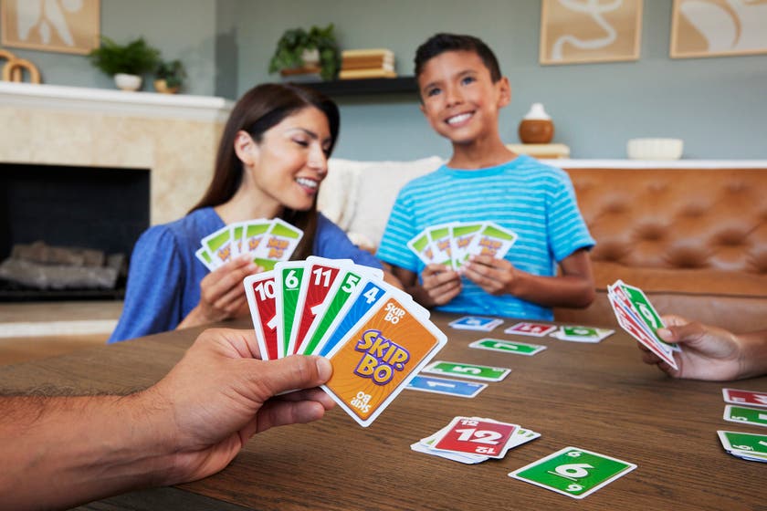 Skip-Bo Kortspill