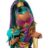 Monster High Nefera dukke
