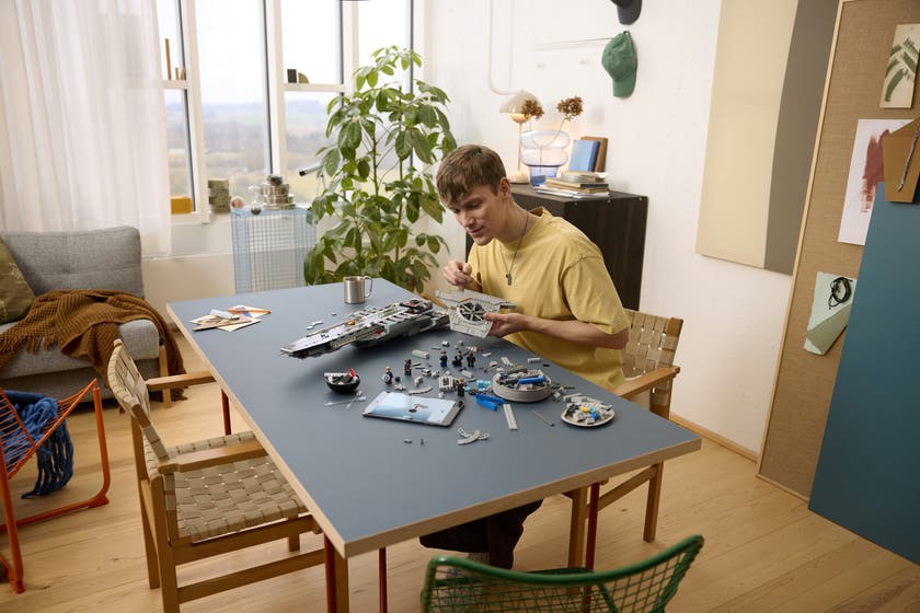 LEGO® ǀ Marvel S.H.I.E.L.D. helicarrier. Byggesett 76354