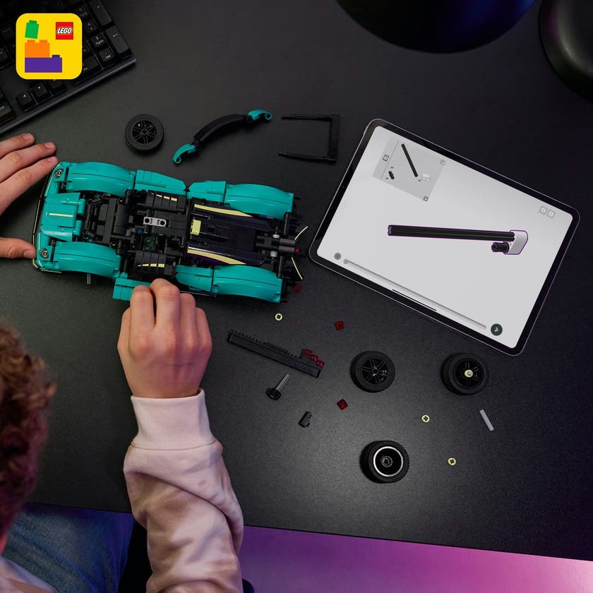 LEGO Technic 42208, Aston Martin Valkyrie