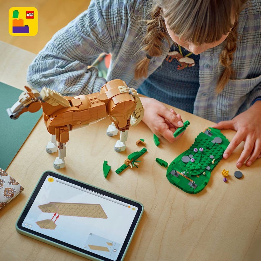 LEGO Creator 31166, Vakker hest