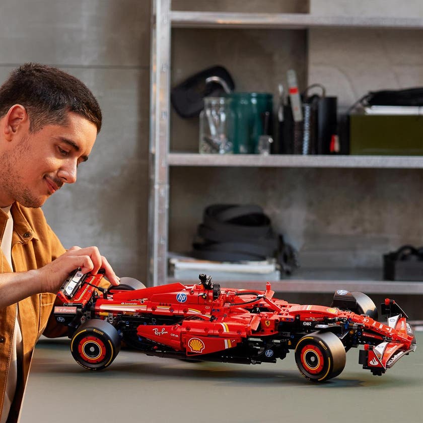 LEGO Technic 42207, Ferrari SF-24 F1-bil