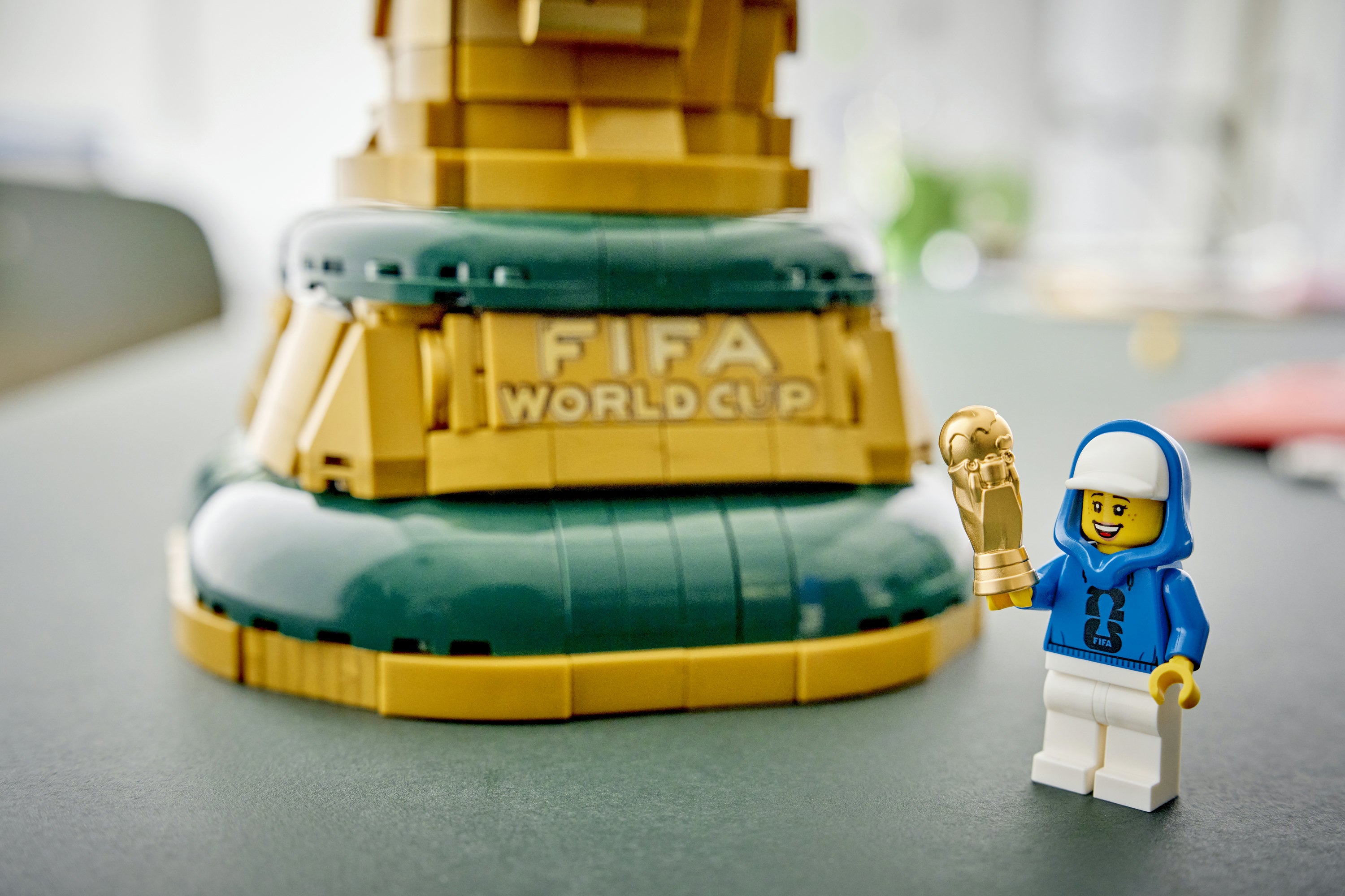 LEGO® Editions Offisielt FIFA World Cup™-trofé 43020