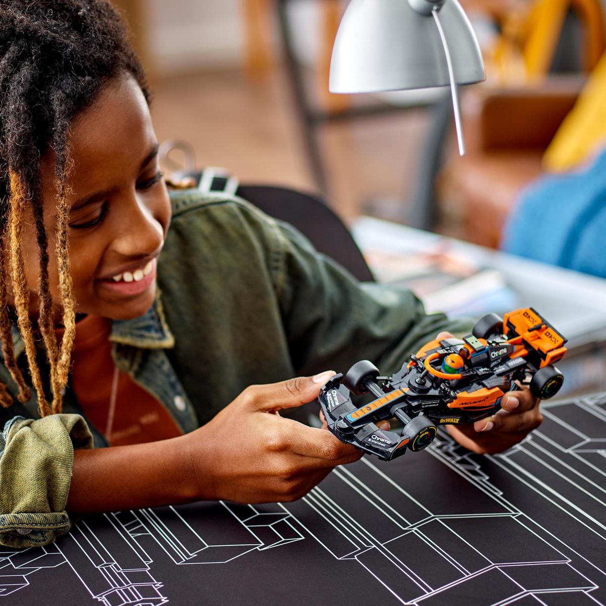 LEGO 76919, 2023 McLaren Formel 1-bil