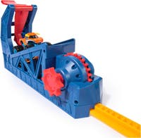 Monster Jam 1:64 Long Jump Playset med El Toro Loco