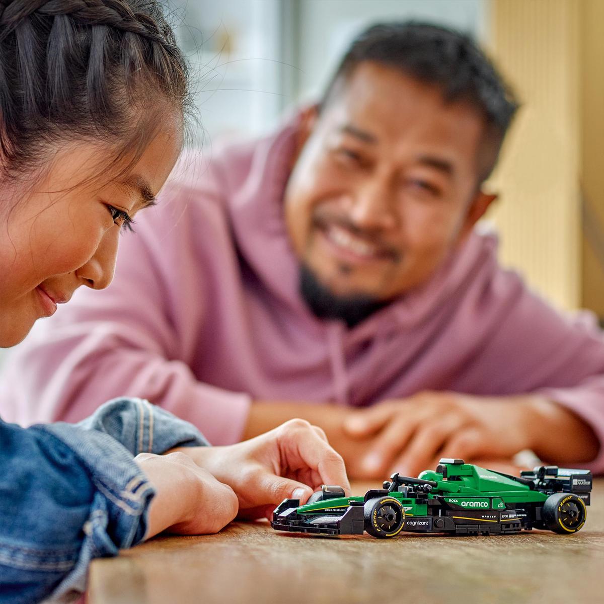 LEGO Speed Champions 77245, Aston Martin Aramco F1® AMR24 Racingbil