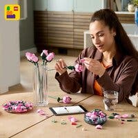 LEGO® Botanicals Bukett med rosa roser, Dekorative blomster 10374