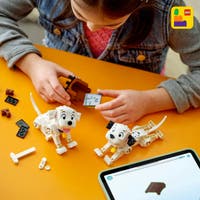 LEGO Disney 43271, 101 Dalmatinere – Lucky og Penny