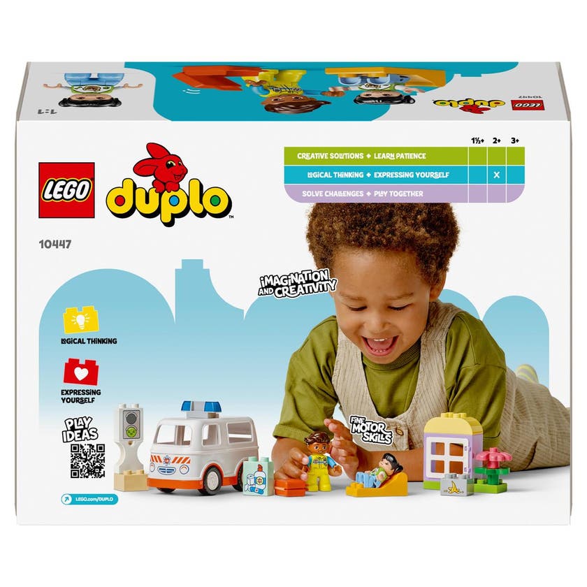 LEGO DUPLO Town 10447, Ambulanse og fører