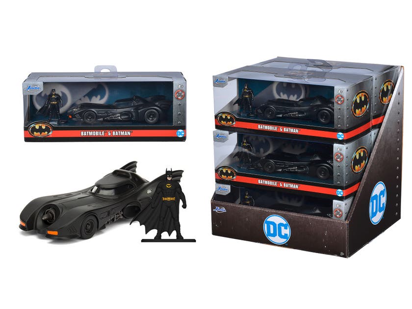 Batman Figur med 1989 Batmobil 1:32