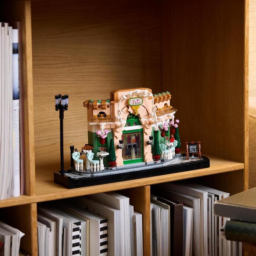 LEGO Icons 10362, Fransk kafé