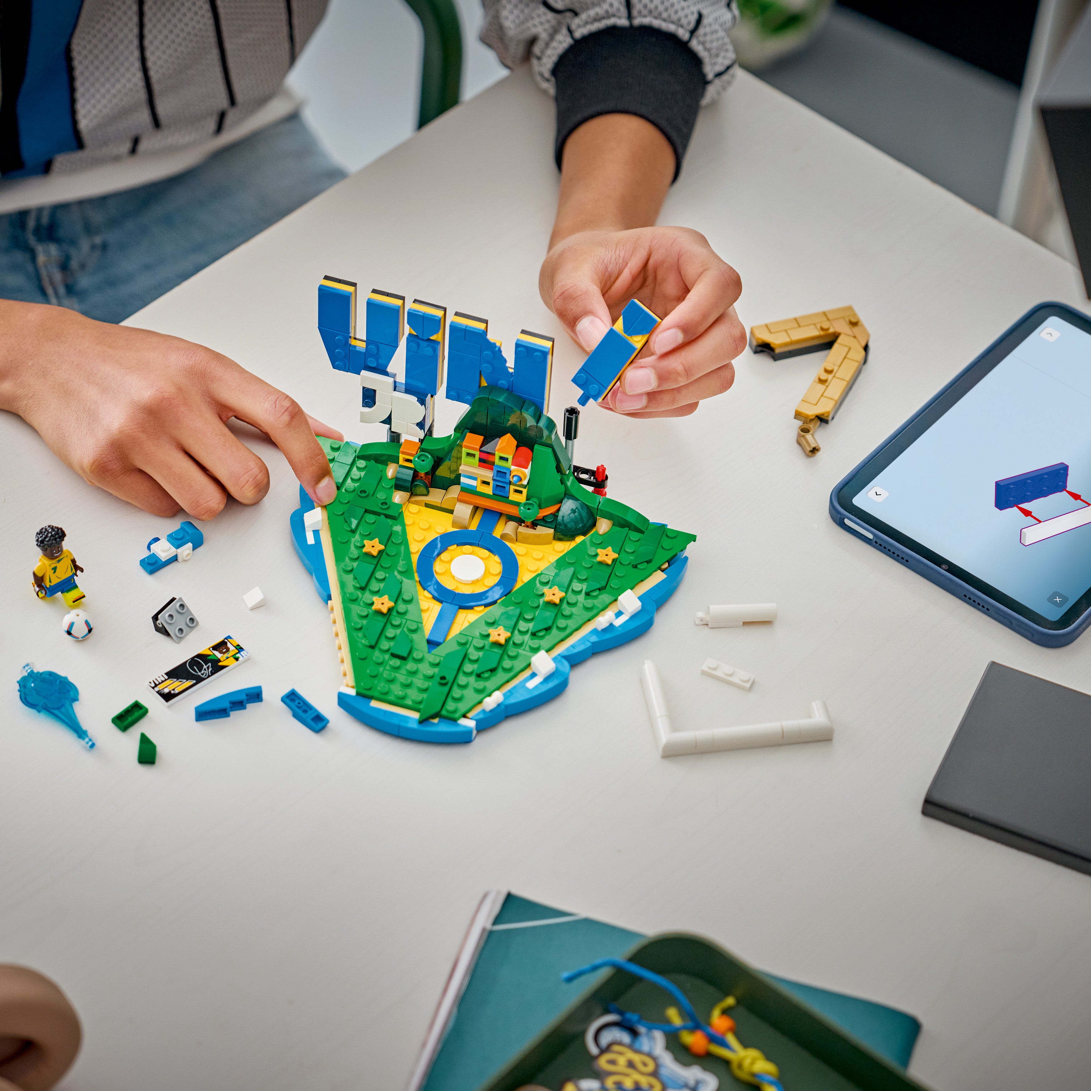 LEGO® Editions Vini Jr. – fotball-høydepunkter 43027