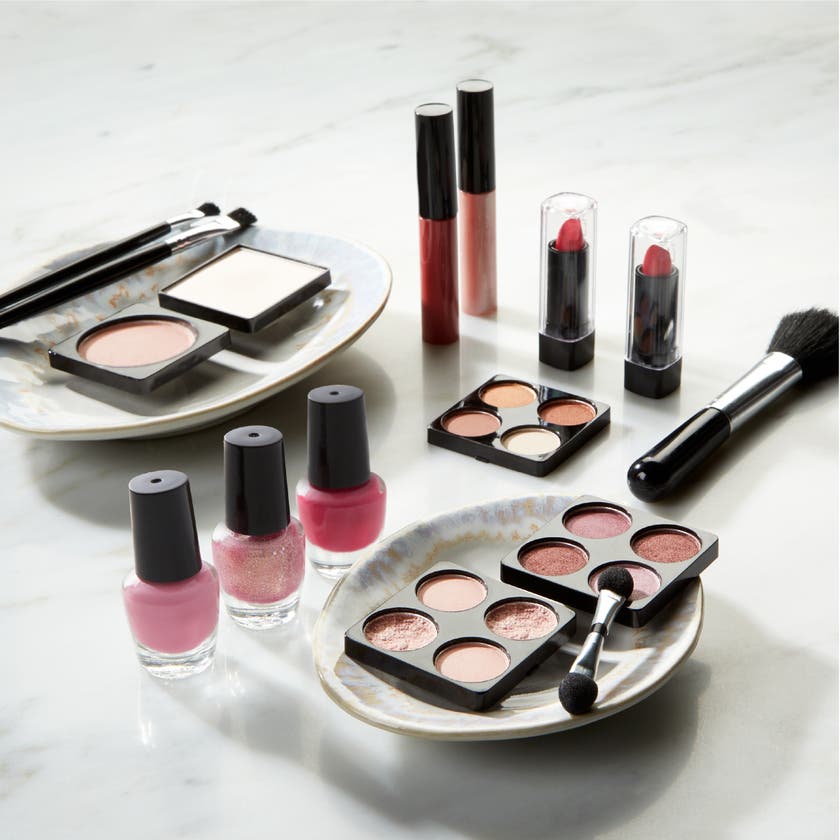 FAO SCHWARZ Vanity Makeup Studio 24 deler