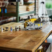 LEGO® Star Wars™ The Razor Crest™, romskipleke 75447