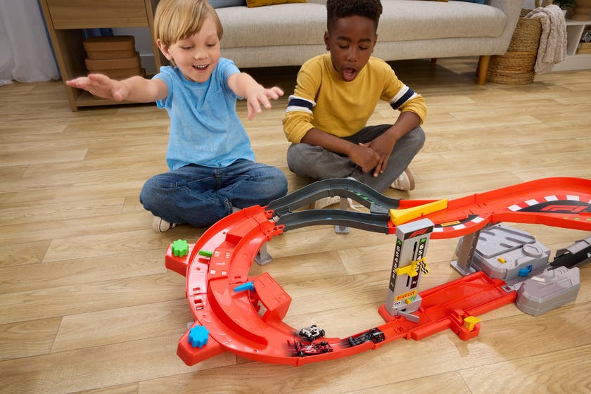 Hot Wheels Formula 1 Downhill Racing Circuit bane