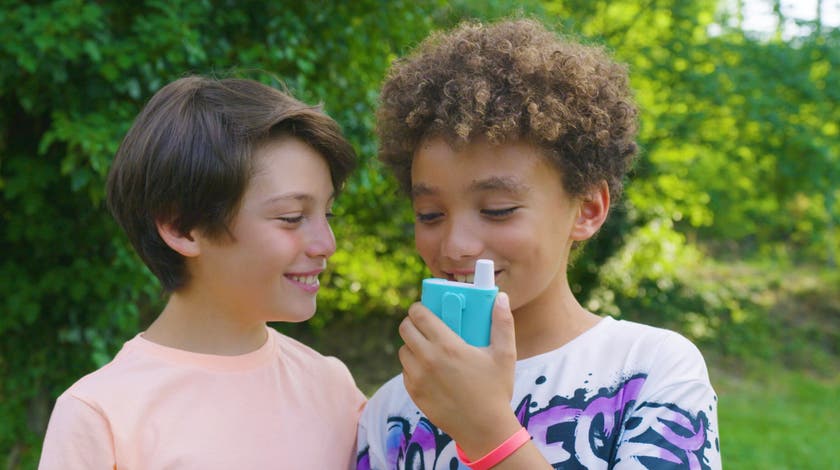CREATOR Video Walkie-Talkies med røsteffekter
