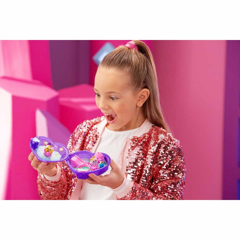 Pinky Promise, Diamond Palace Lekesett