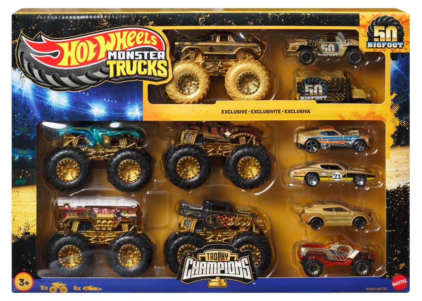 Monster Trucks Bigfoot Trophy Champions Set
