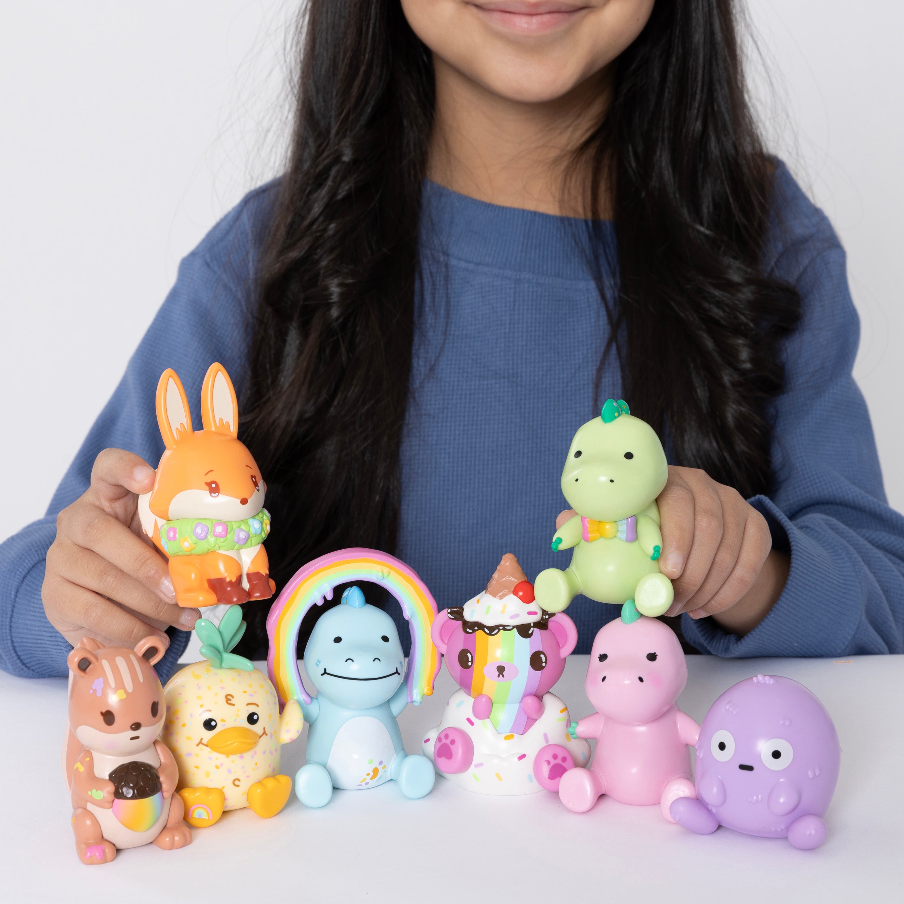 Moriah Elisabeth, Mystery Figures S2