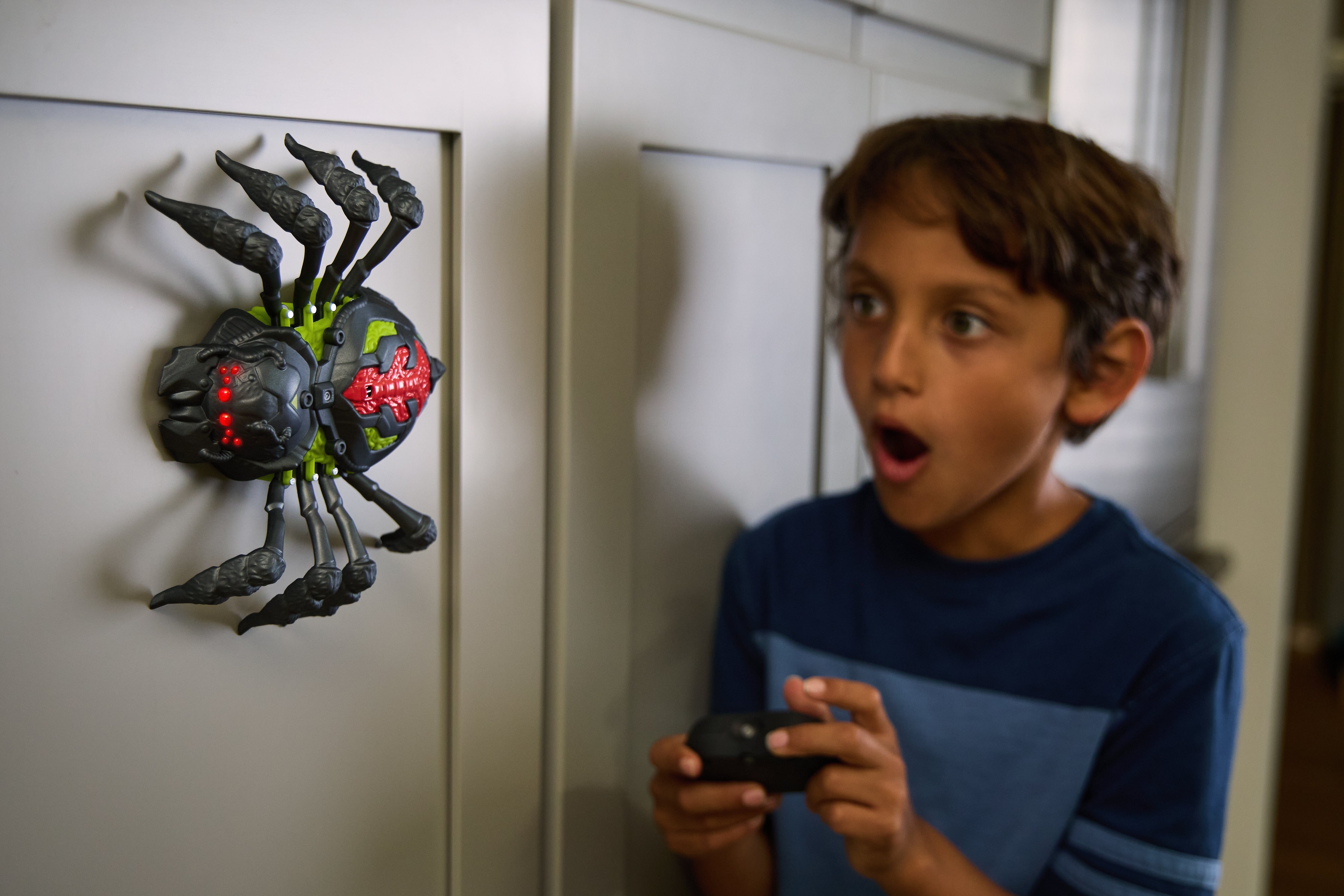 HEX BOTS Wall Crawler Spider Robotspindel