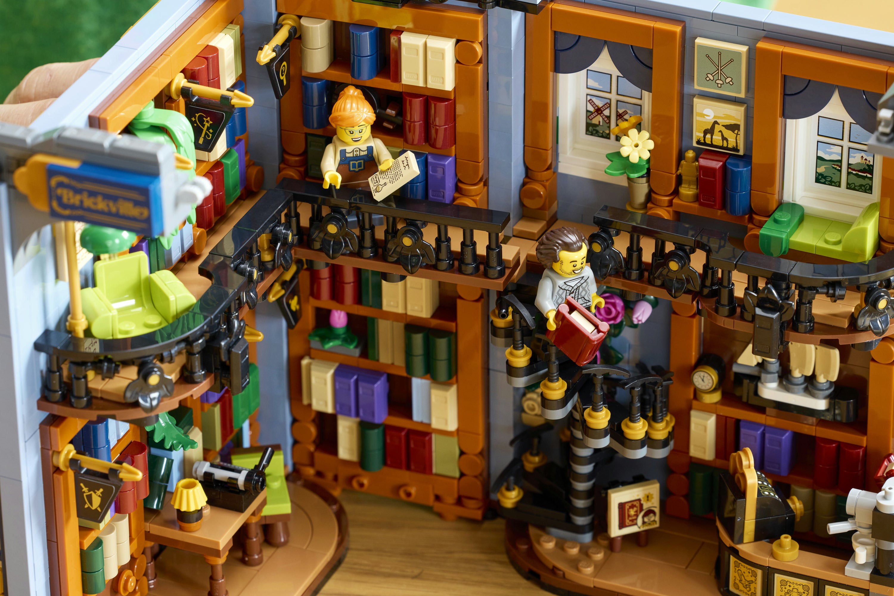 LEGO® Icons Bokhandel bokhylle 11379