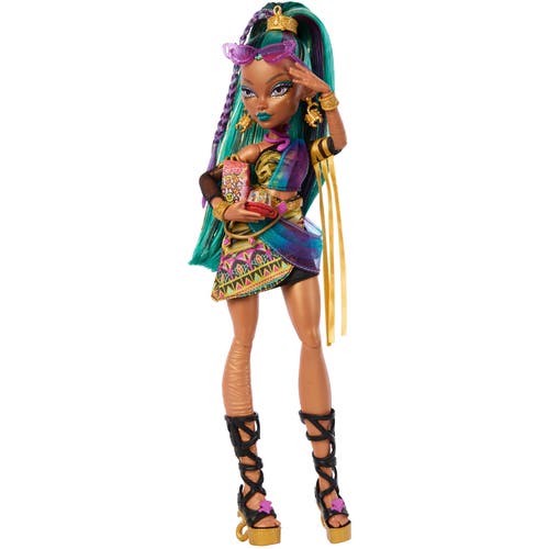 Monster High Nefera dukke