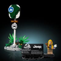 LEGO® Jurassic Park Jeep® Wrangler 77984