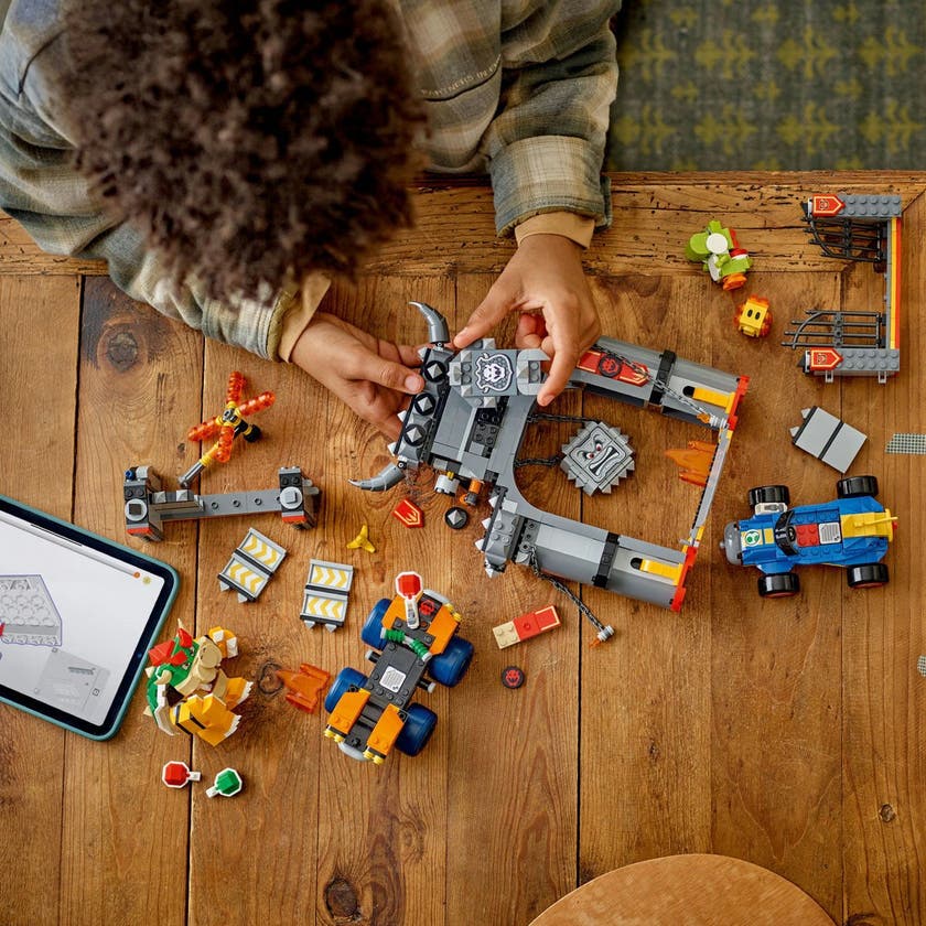 LEGO Super Mario 72039, Mario Kart™ – Bowsers slott