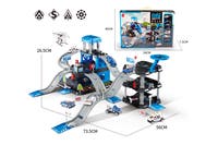 Garasje, bilbane med 7 biler med tilbehør Politi