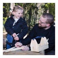 Snekkerkasse med verktøy