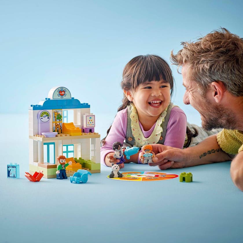 LEGO DUPLO Town 10449, Første gang: Besøke legen