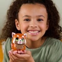 FurReal Handfuls - Red Panda