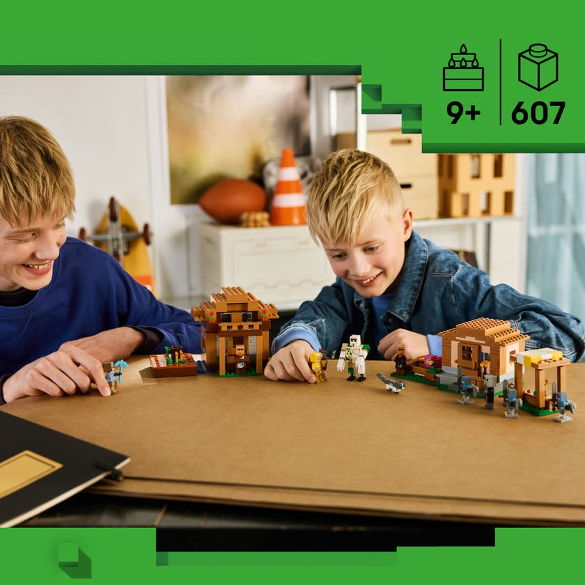 LEGO® Minecraft® Angrepet på åndemanerlandsbyen. Lekesett 21596